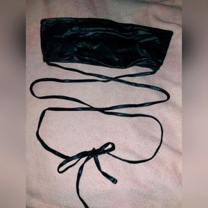 BLACK TUBE TOP CROP TOP FAUX LEATHER